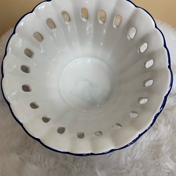 VESTAL Vintage Hand floral painted Alcobach Portugal ceramic planter pot… - Picture 11 of 12